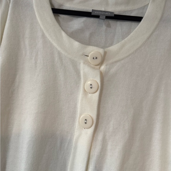 Essentials‎ Cream Knit Sweater - Picture 4 of 6